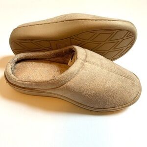 New Wayland Square Women’s or Men’s Taupe Memory Foam Polyester Slip On Slippers